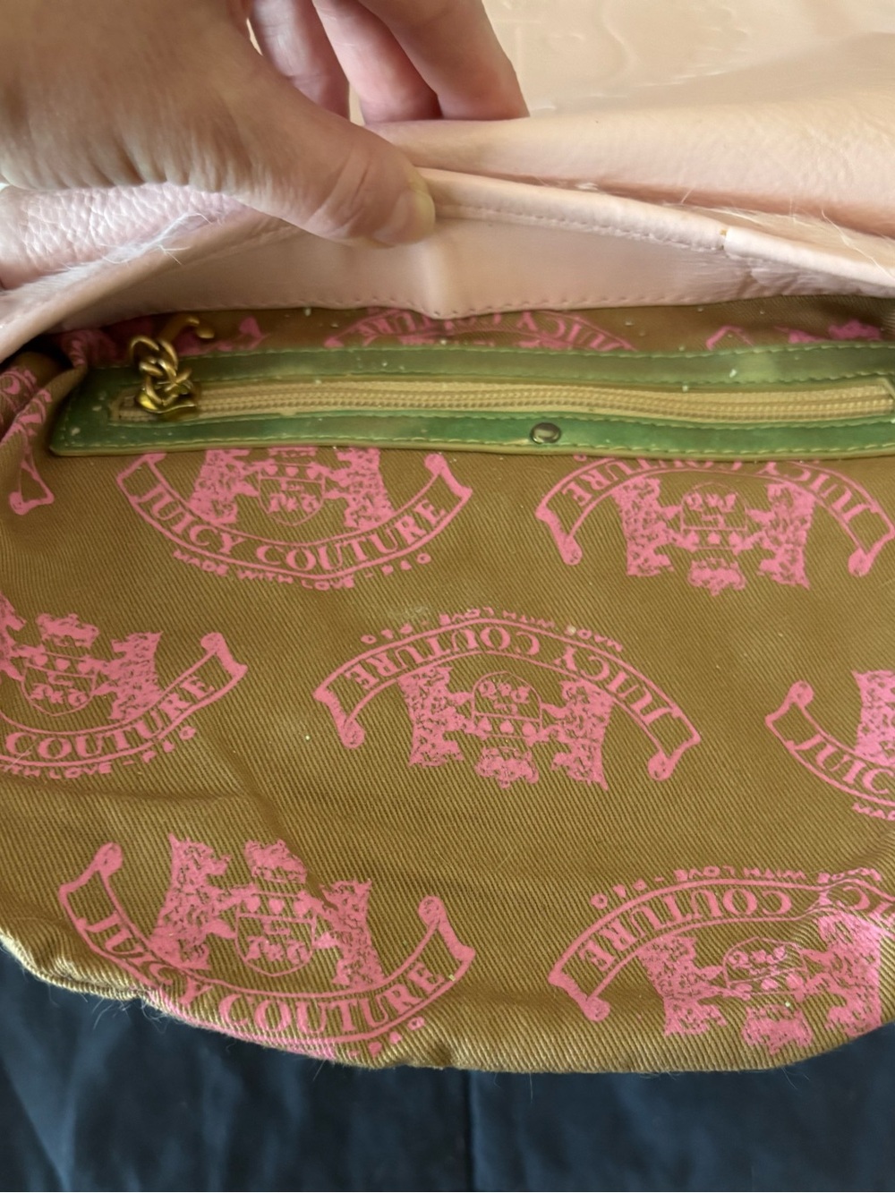 Circa 2007 Juicy Couture Rabbit Fur Blush Pink Crossbody with Gold Chain - Picture 14 of 16